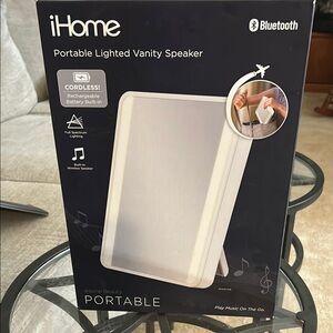 iHome White Portable Lighted Vanity Speaker